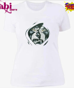 Robert Downey Jr Rocking a Doctor Doom Shirt 4.jpg