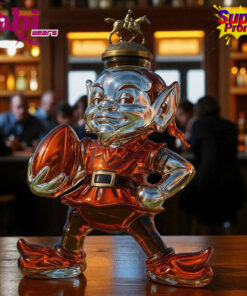 Cleveland Browns Brownie The Elf Special Edition Whiskey Bottle 5 Cleveland Browns Brownie The Elf Special Edition Whiskey Bottle 6.jpg